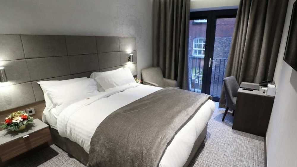DoubleTree by Hilton Belfast City Ten Square 18/55