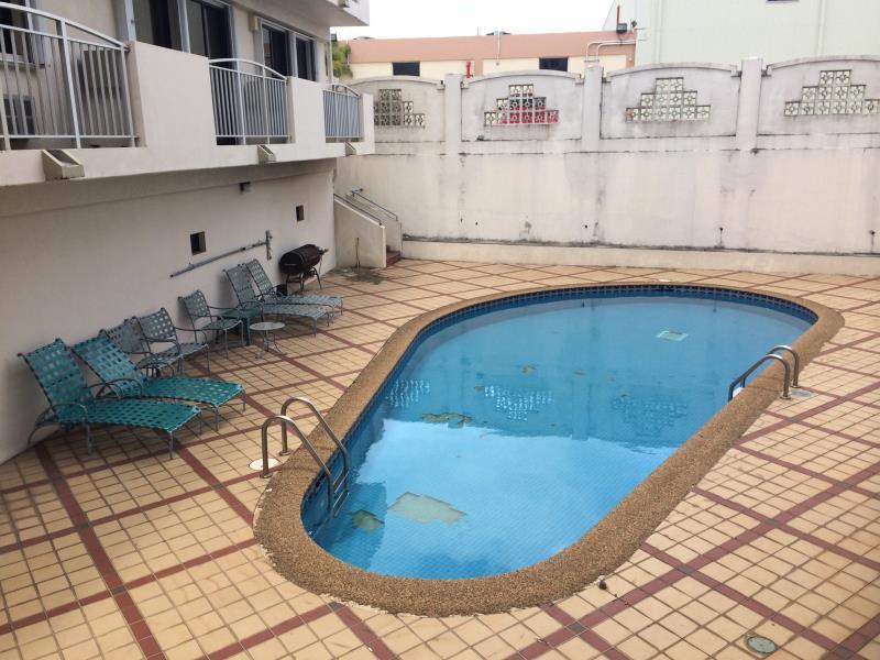 Guam Airport Hotel 13/33