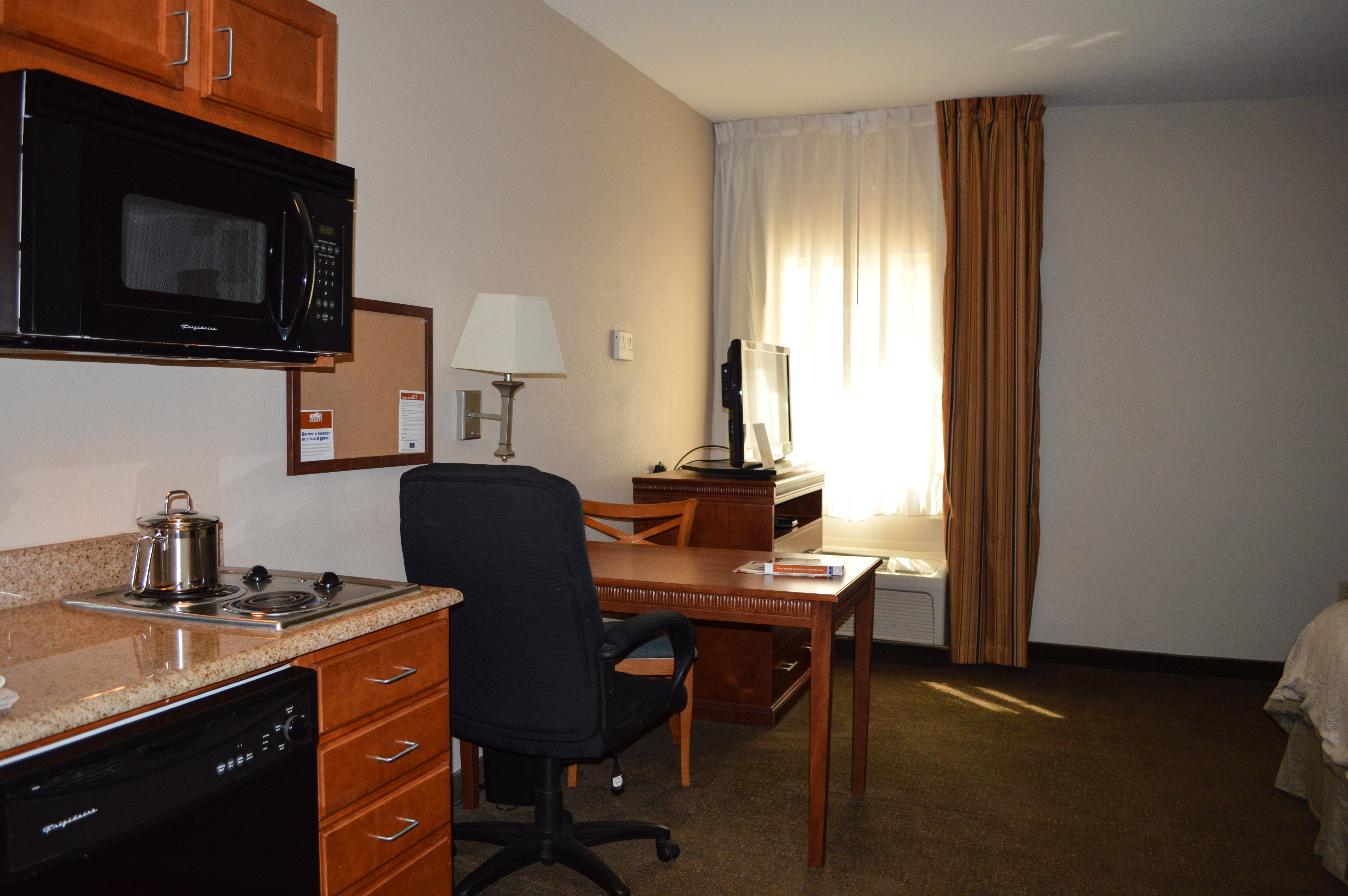 CANDLEWOOD SUITES AUGUSTA 19/24