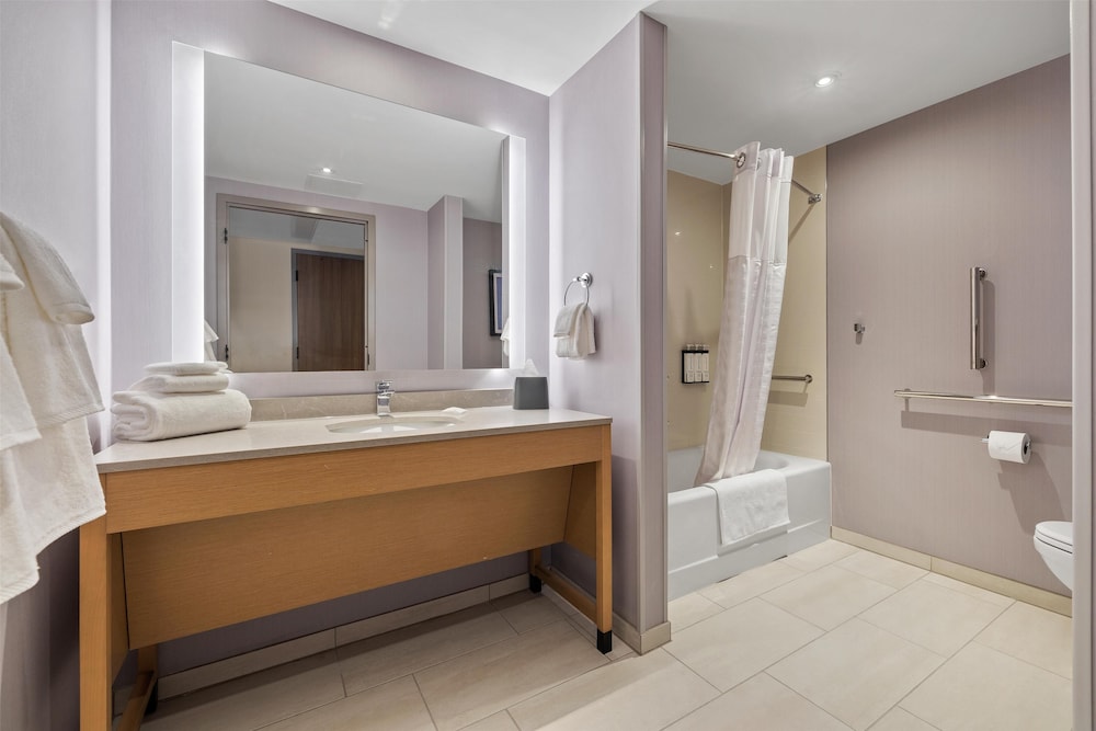 Hyatt Place Rapid City / Downtown 36/36