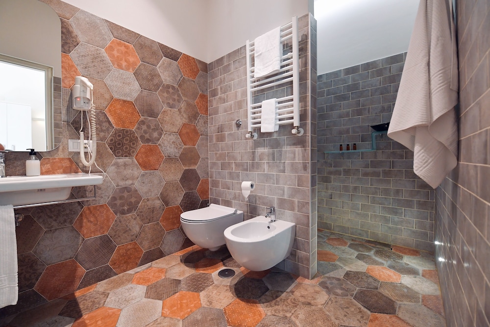 Suites Farnese Design Hotel 44/53