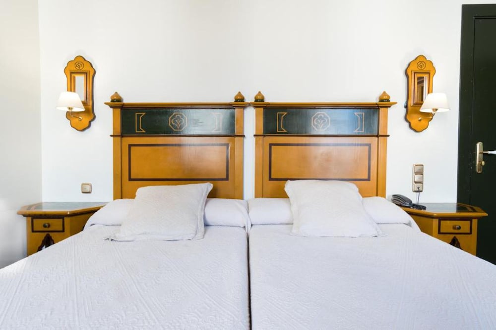 Plaza Nueva Hotel 37/67