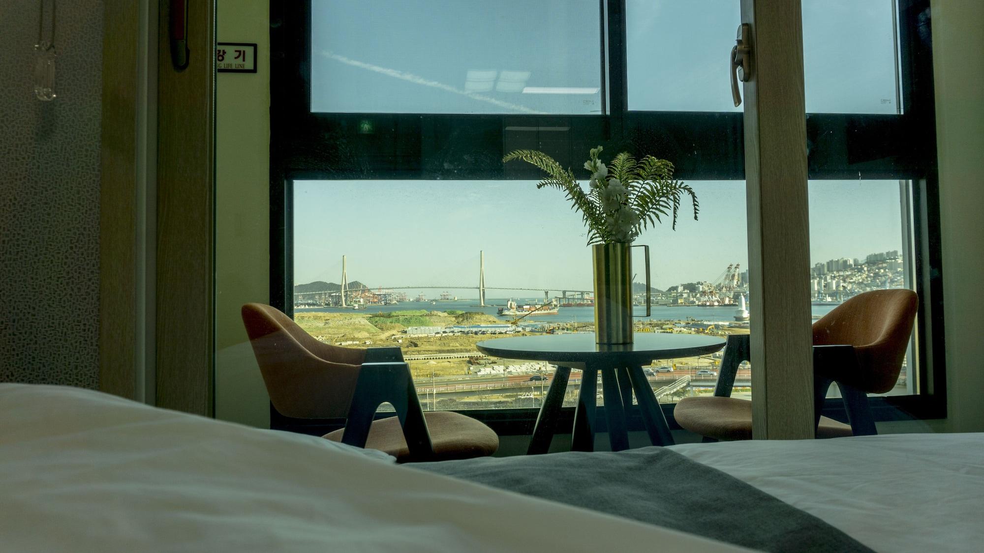 The Port Hotel Busan 46/55