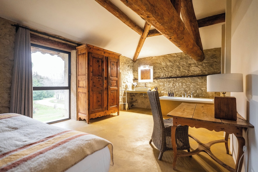 Le Galinier Lourmarin, a Beaumier Guesthouse 18/50