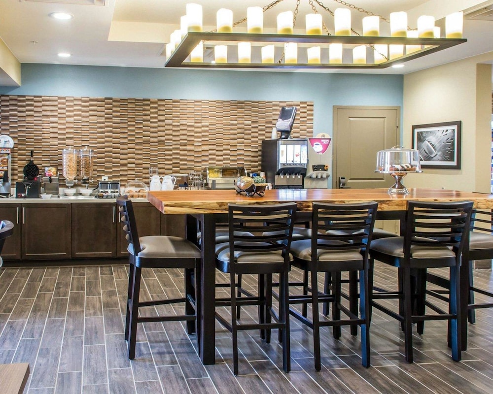 MainStay Suites Cotulla 33/37