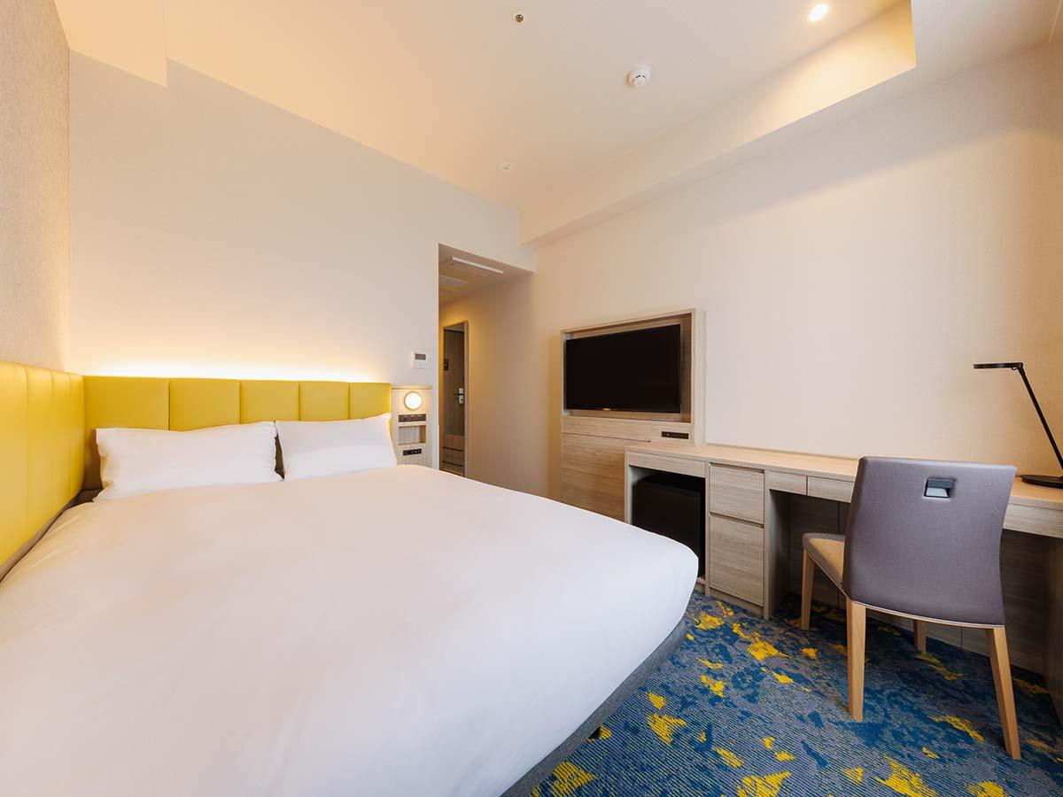 Semi Room, Single, Semi Double Bed