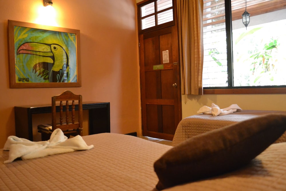Hotel Jaguar Inn Tikal 29/70