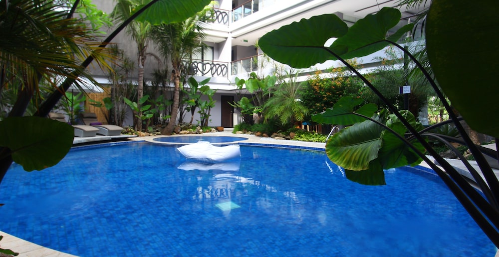 Amaroossa Suite Bali 61/69