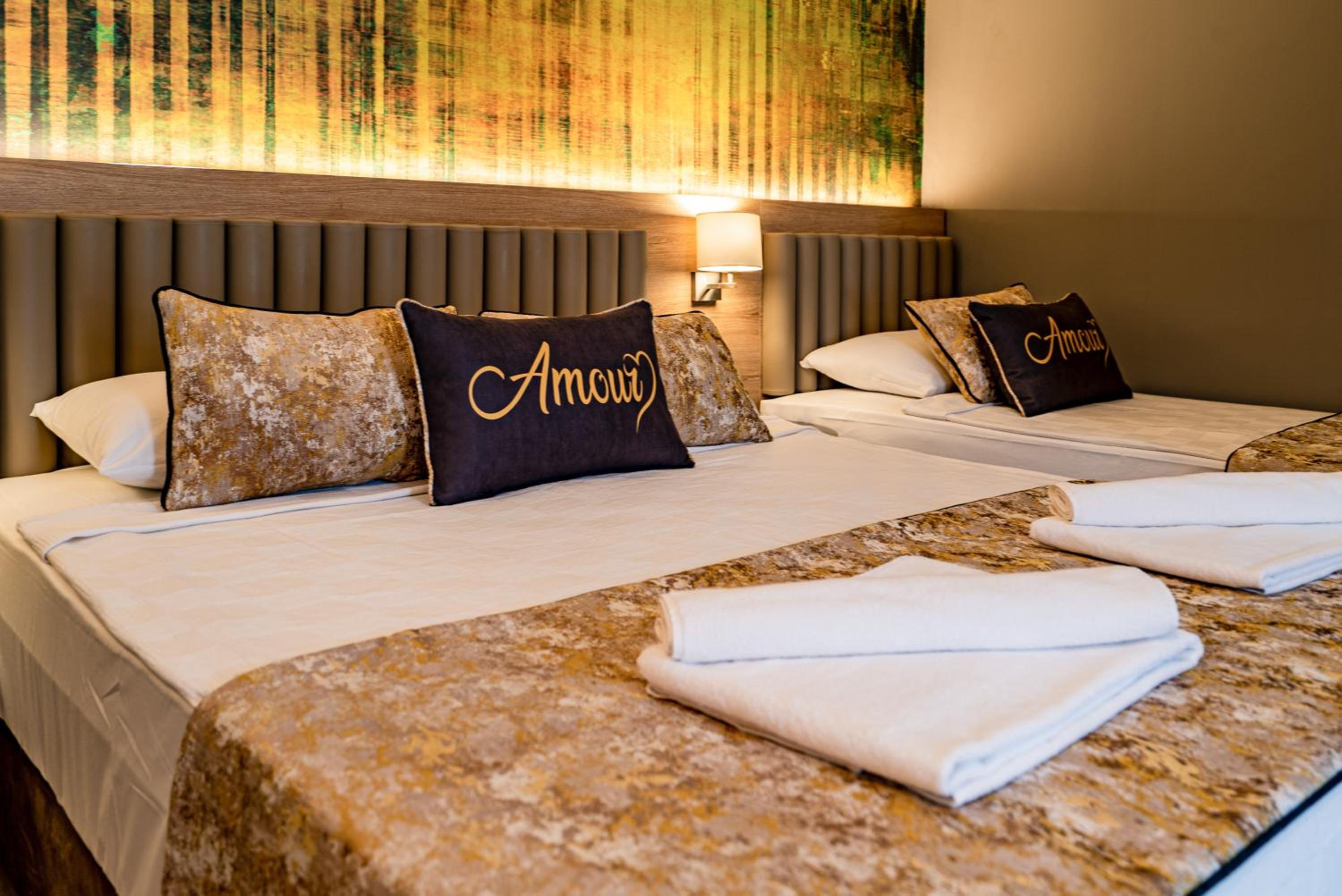 Side Amour Hotel 17/58
