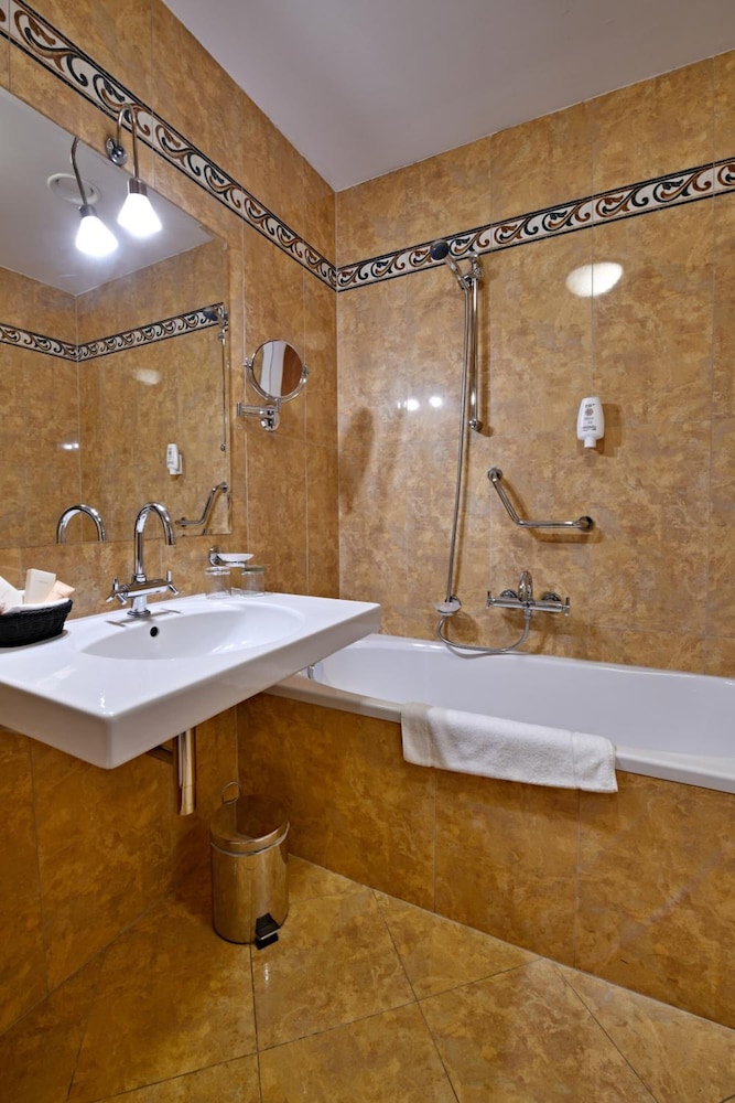 Hotel Dvorak Tabor 50/50