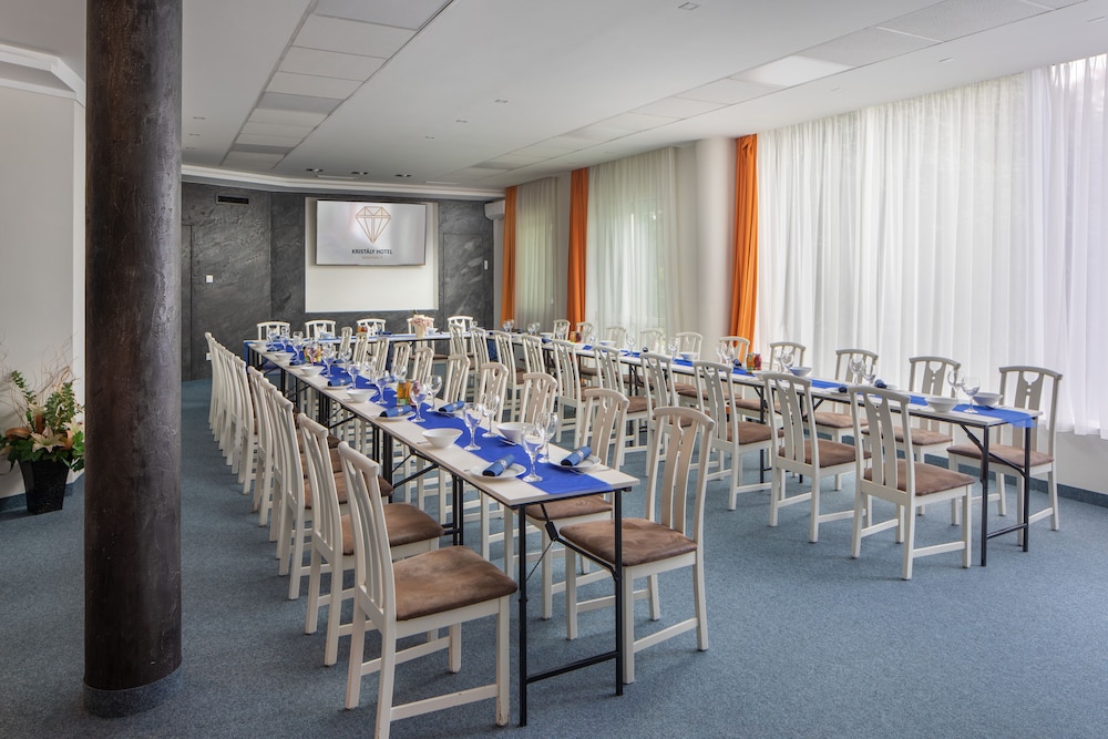 Minotel Kristaly 31/36