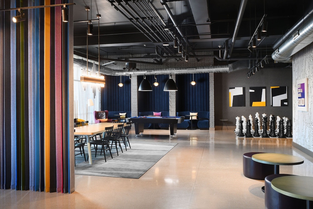 Aloft Dallas Euless 10/44