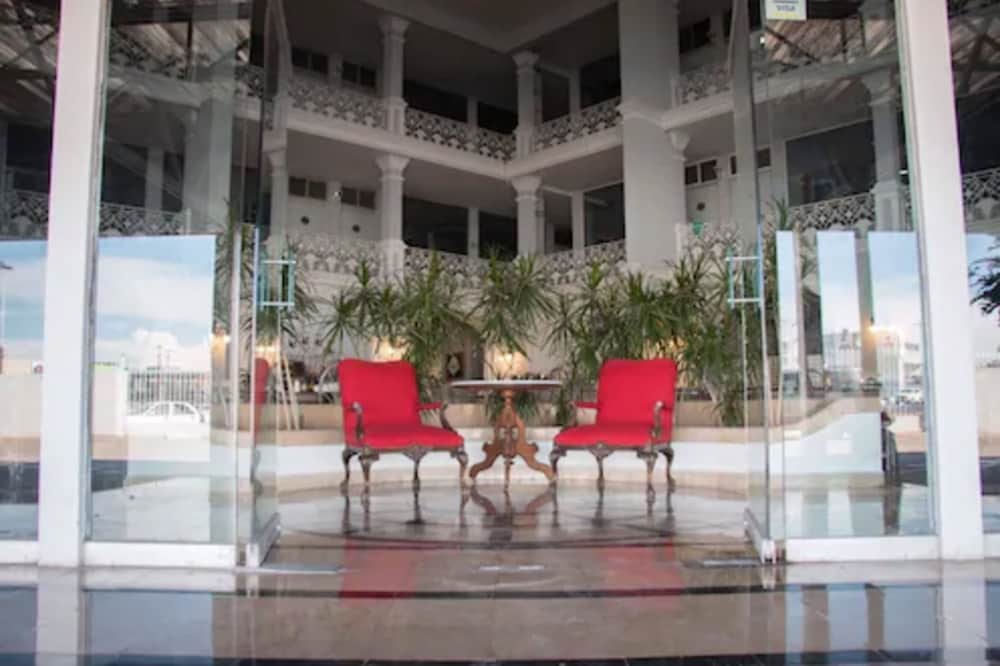Paraiso Express Hotel 6/35