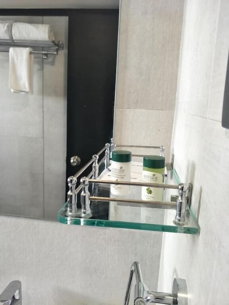 Kyriad Hotel Solapur by OTHPL 23/36