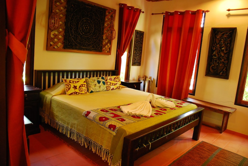 Varinda Garden Resort 5/50