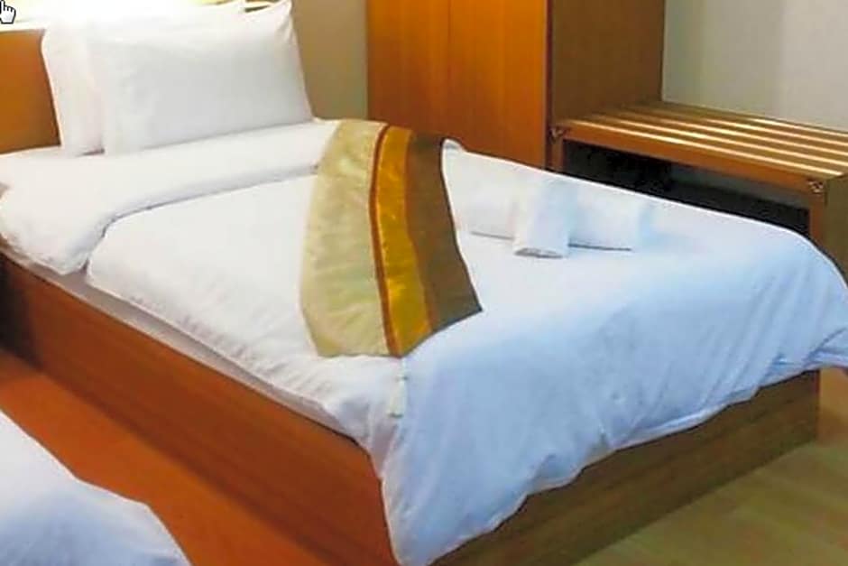 King Royal Garden Inn 18/32