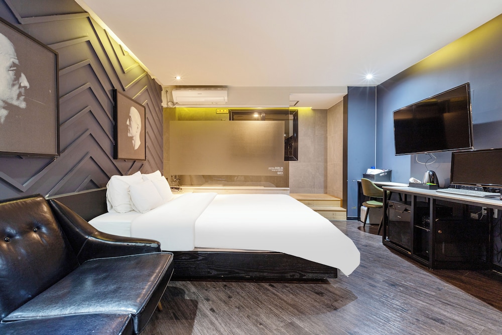Dublin Hotel 14/38