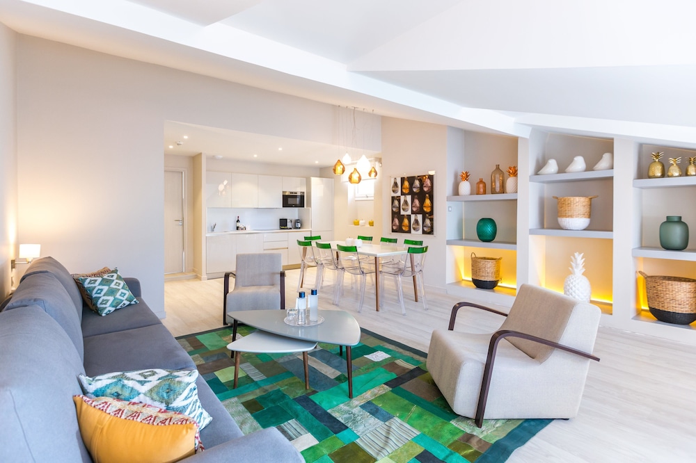 Palais Saleya Boutique Hotel 47/63
