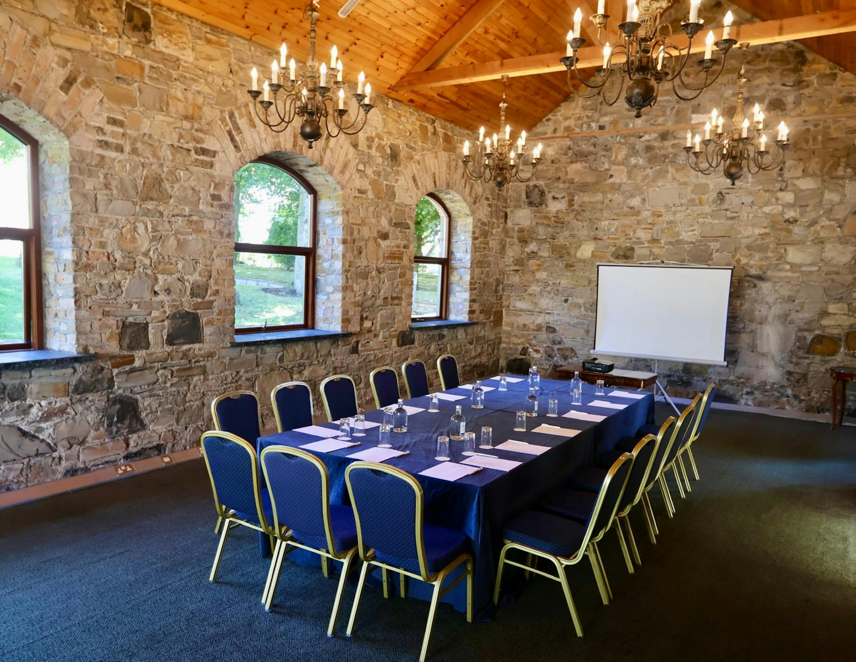Moyvalley Hotel and Golf Resort 30/37