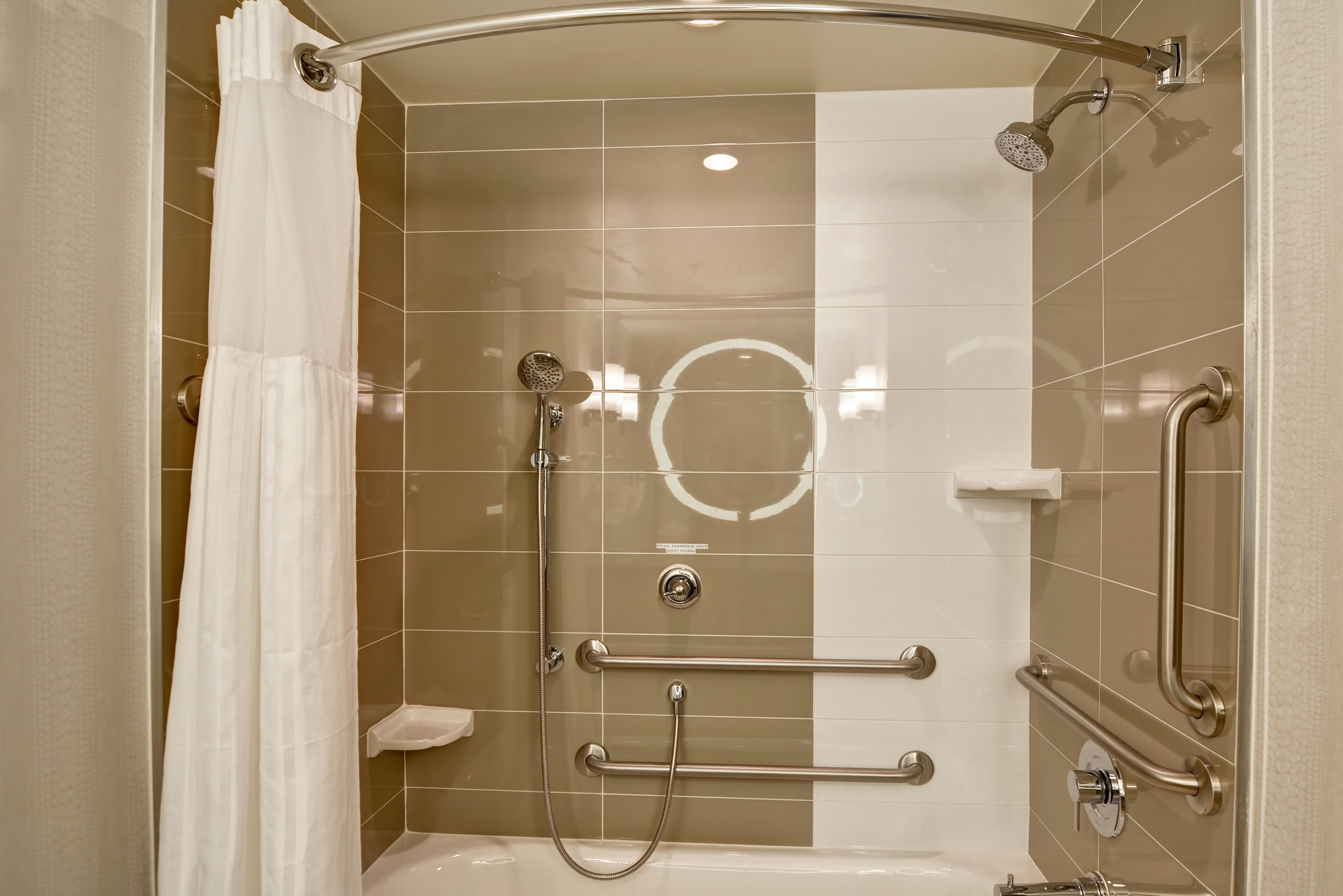 Hilton Garden Inn Raleigh Crabtree Valley 67/67