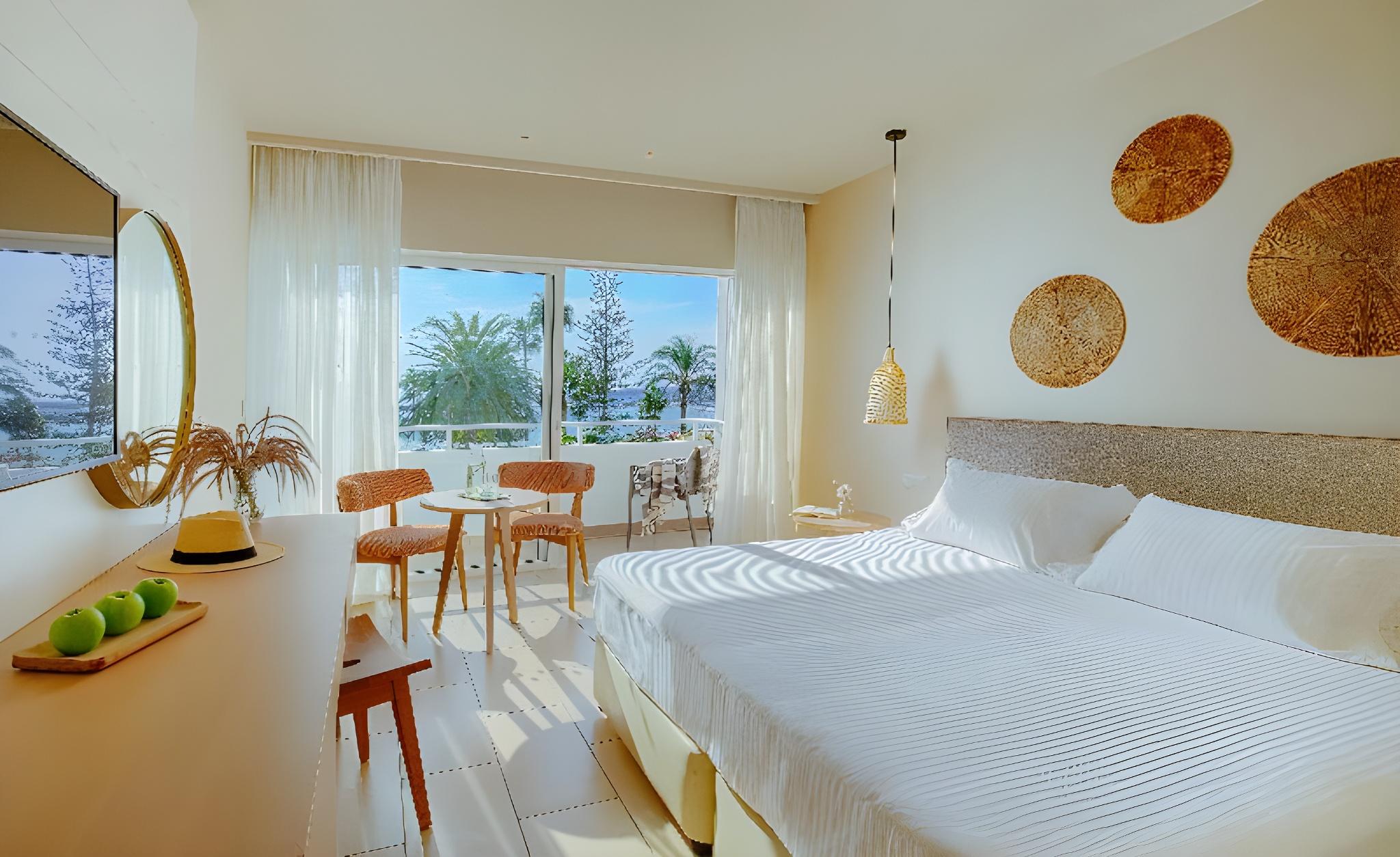 Room, Single, King Bed, Sea View
