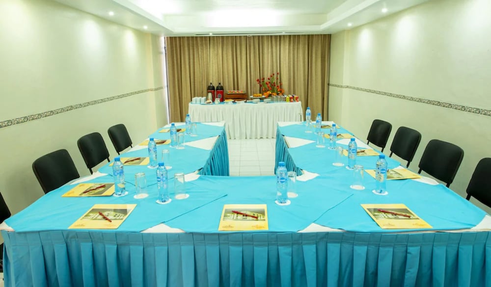 Hotel Del Gobernador 39/50