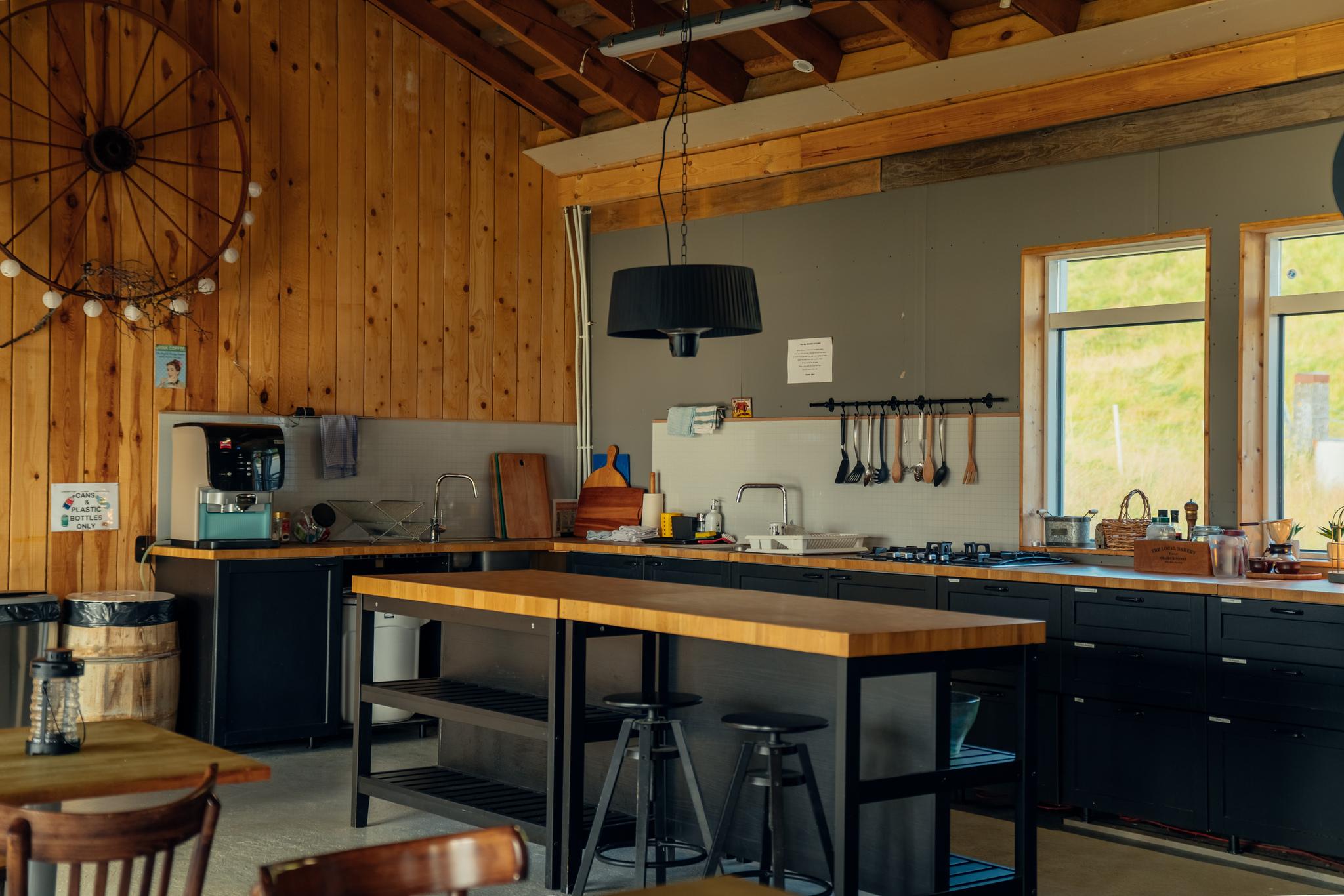 Farmhouse Lodge 18/28