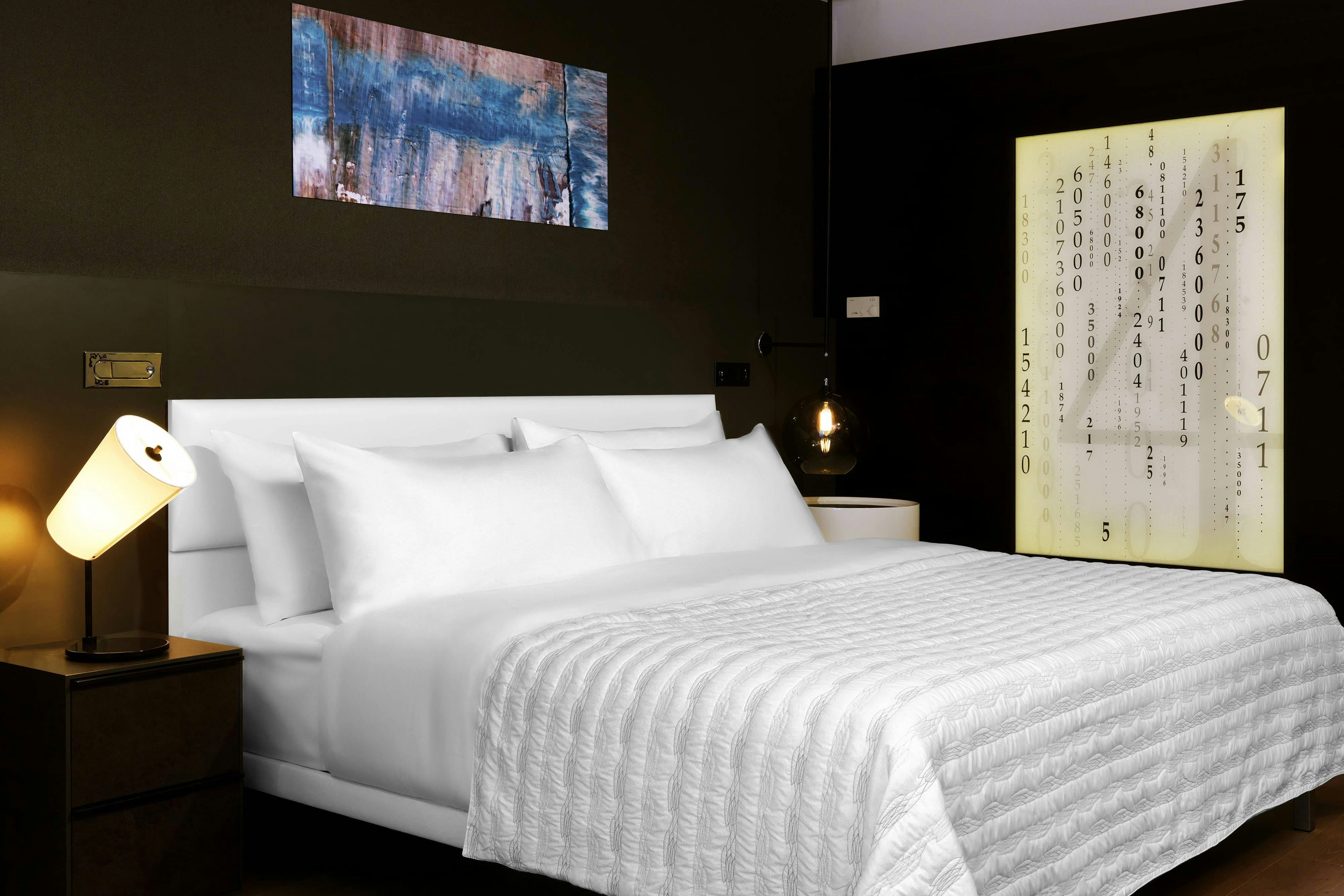 Room, King Bed