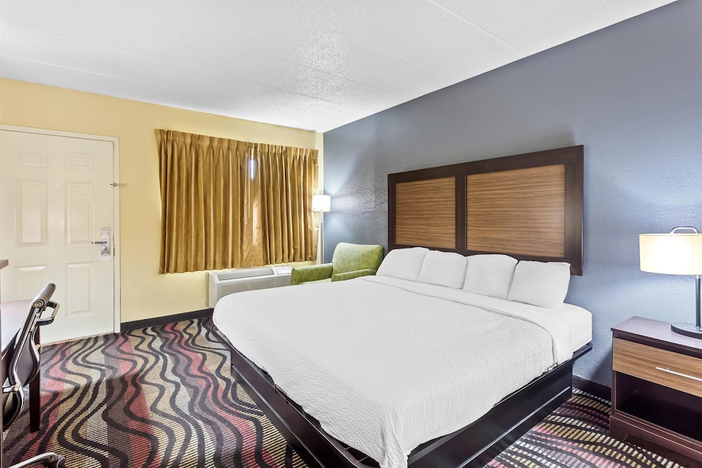 Americas Best Value Inn Grayson 5/23