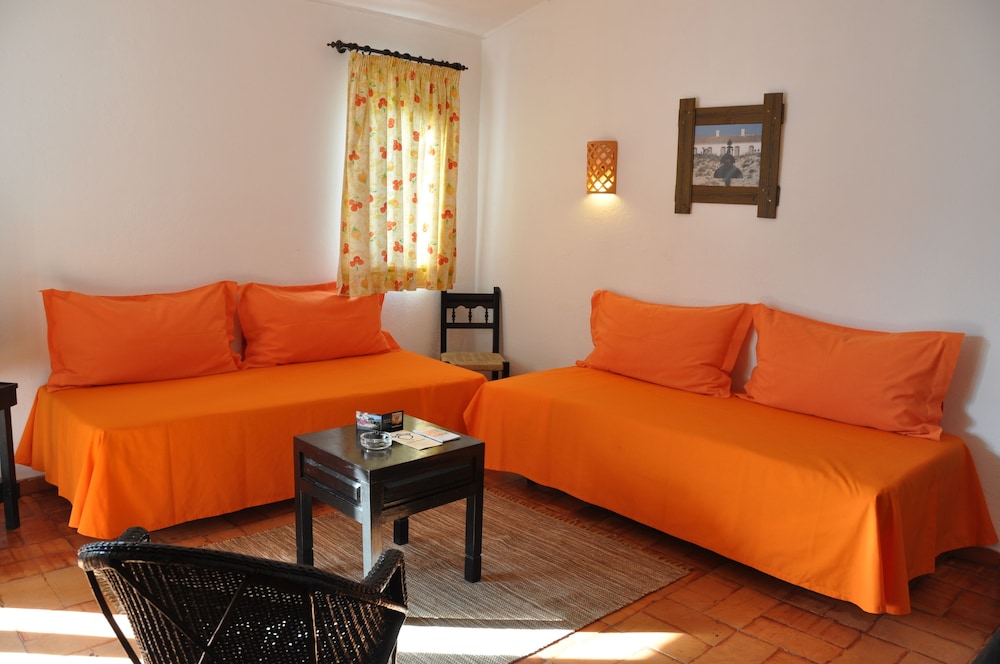 Pedras Del Rei 27/71