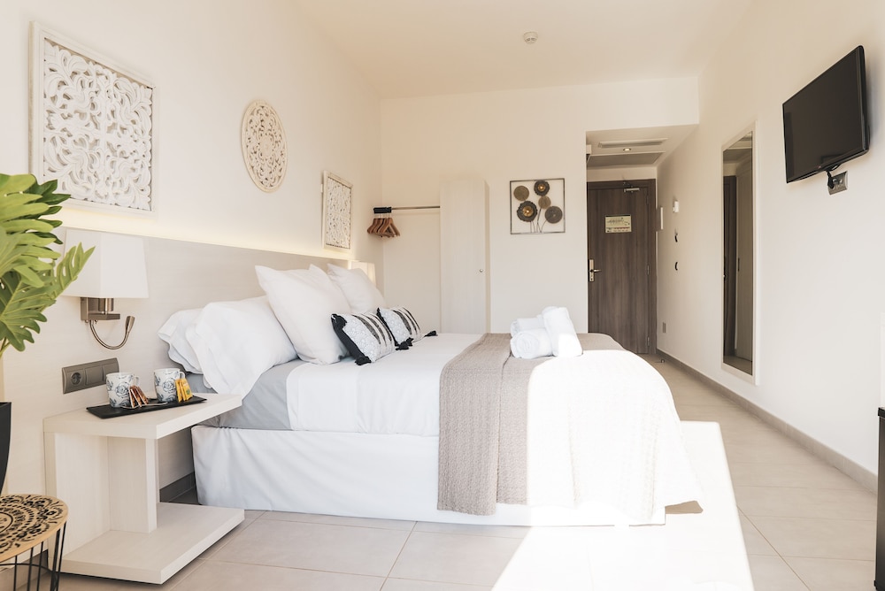 Hotel Puchet Ibiza 32/76