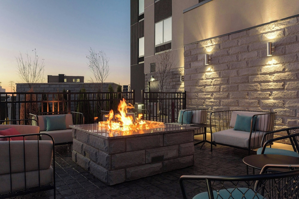 Towneplace Suites By Marriott Cincinnati Oakley 20/37