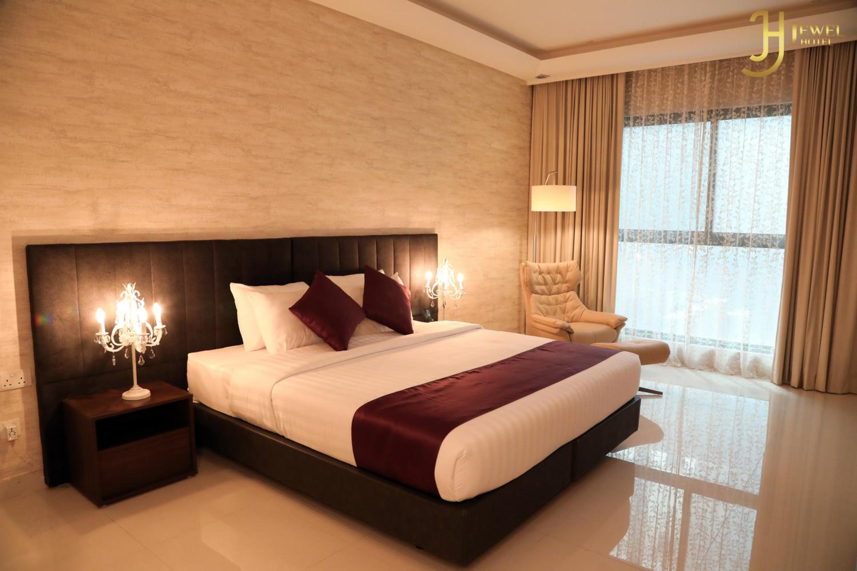 Room at The Jewel Hotel, MANAMA