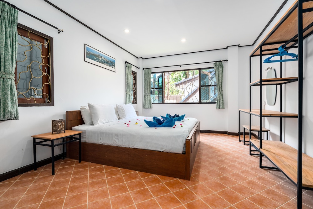 Chaweng Lakeview Residence 23/77