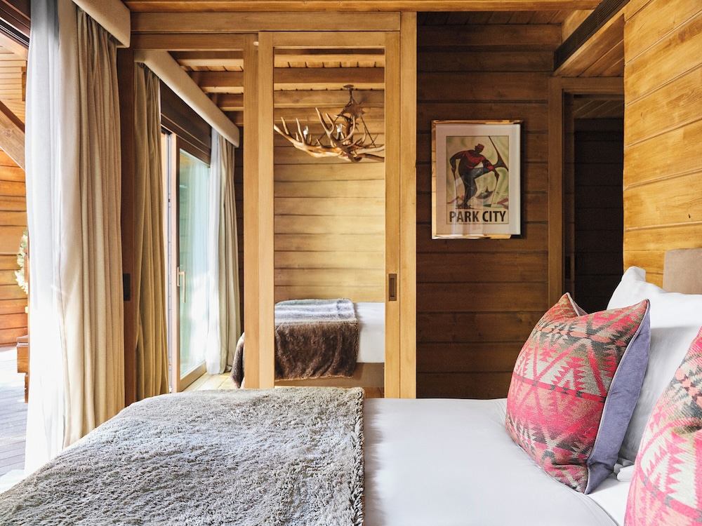 Pool, Lodge, Suite, King Bed