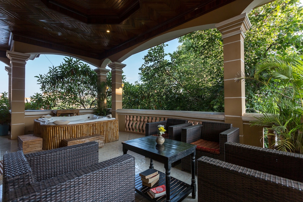 Le Tigre Hotel 28/48