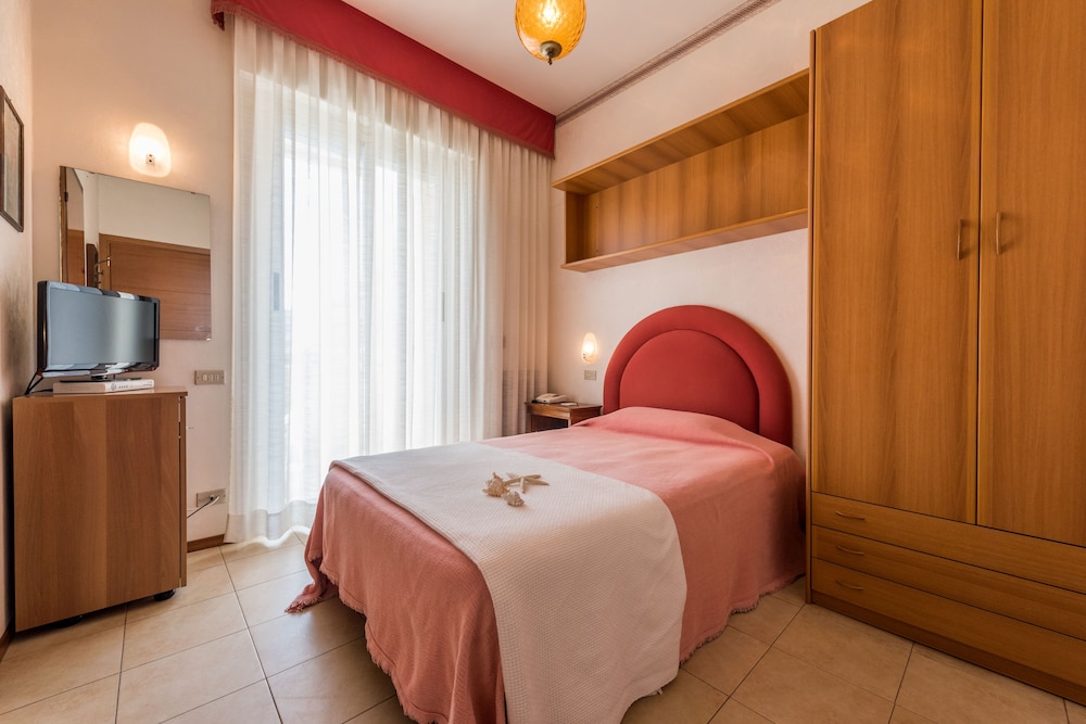 HOTEL BENINI 7/48