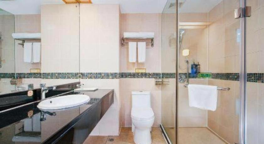 Viennahotel Dongguan Fenggang Yongsheng Street 49/50