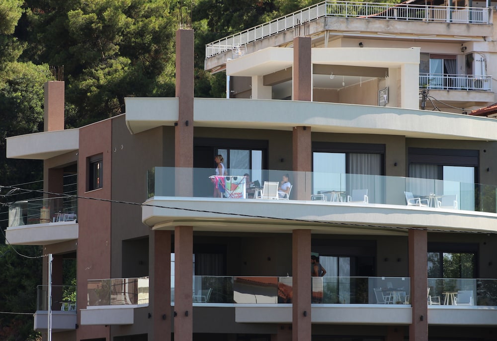 Thetis Boutique Luxury Apartments 3/50