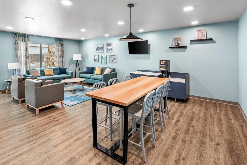 WoodSpring Suites Santee - San Diego Northeast 36/49