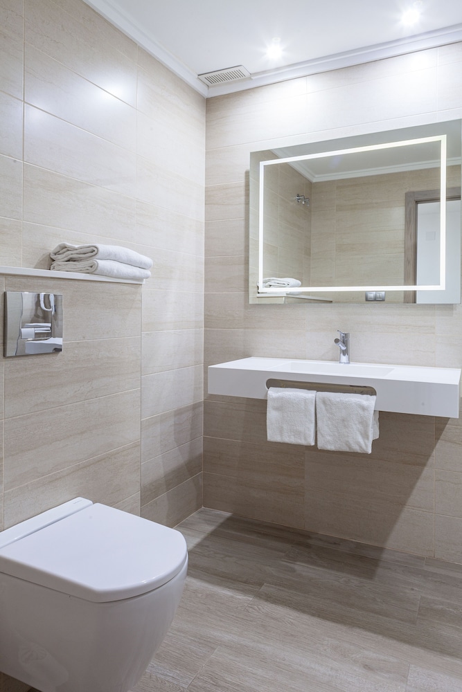 Olympia Hotel Ronda II 62/66