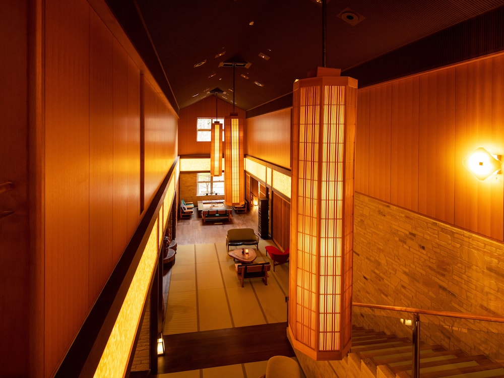Gora Hanaougi 29/50