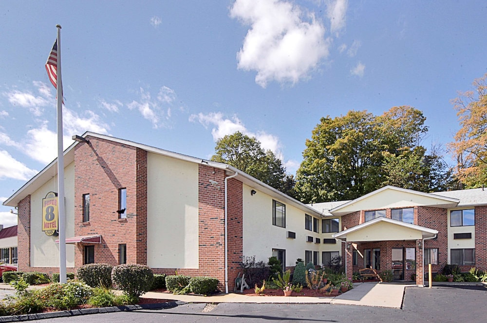 Riverdale Inn 1/14