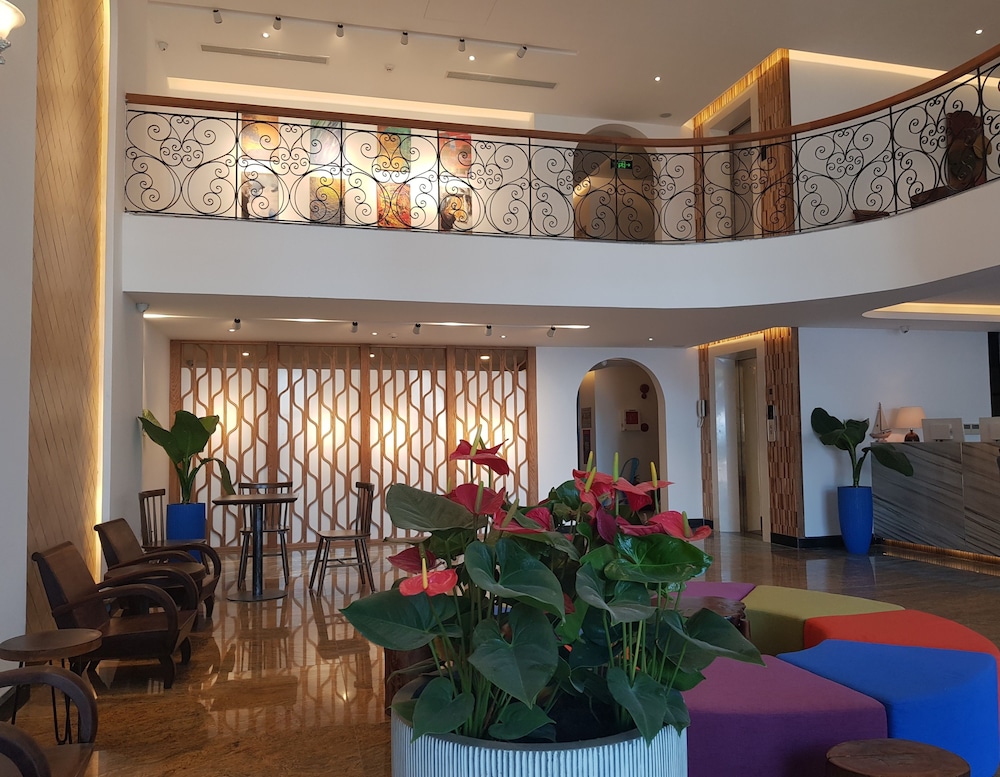 Santori Hotel Danang Bay 11/74
