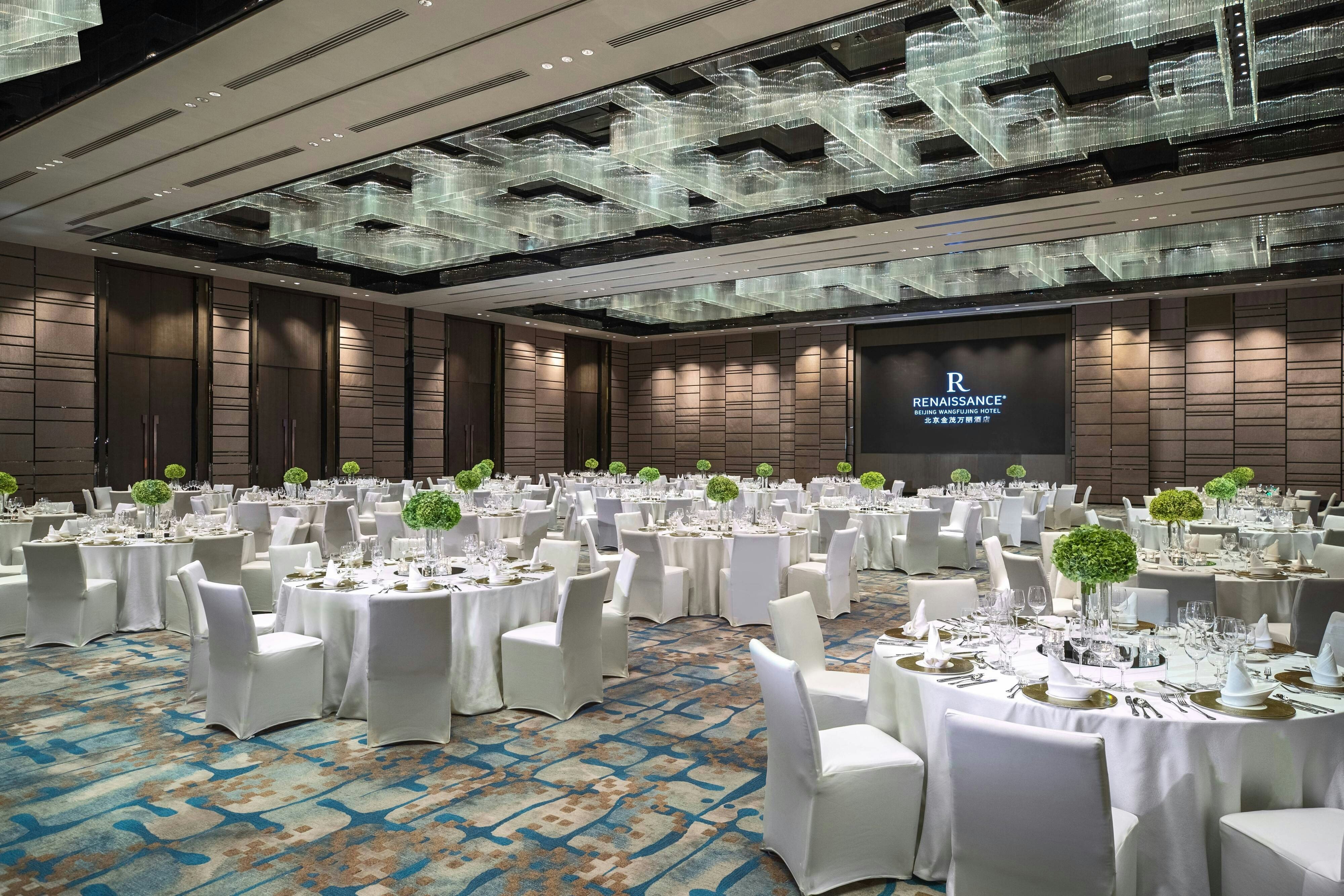Renaissance Beijing Wangfujing Hotel 10/11