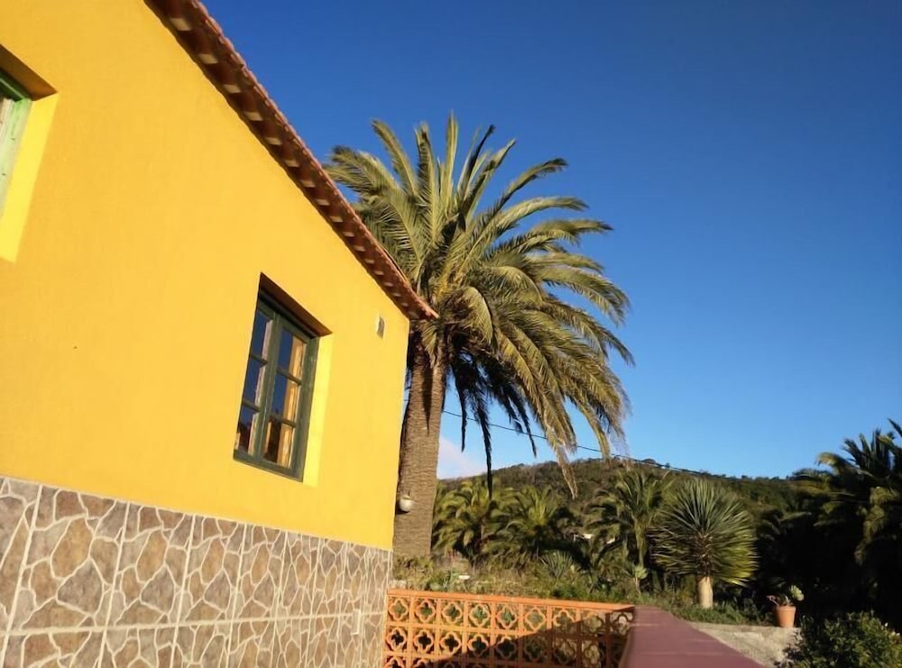 CASAS RURALES AMPARO LAS HAYAS 5/49