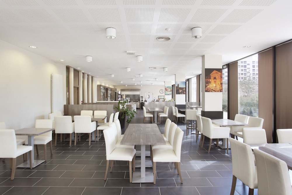 Appart'hotel Odalys City - Lyon Centre Confluence 63/76