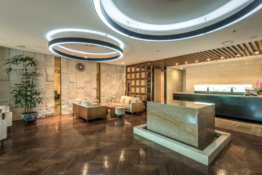 Shangria Beach Tourist Hotel 37/50