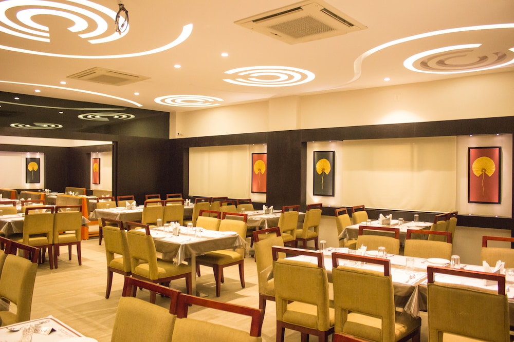 Hotel Celebration 26/27
