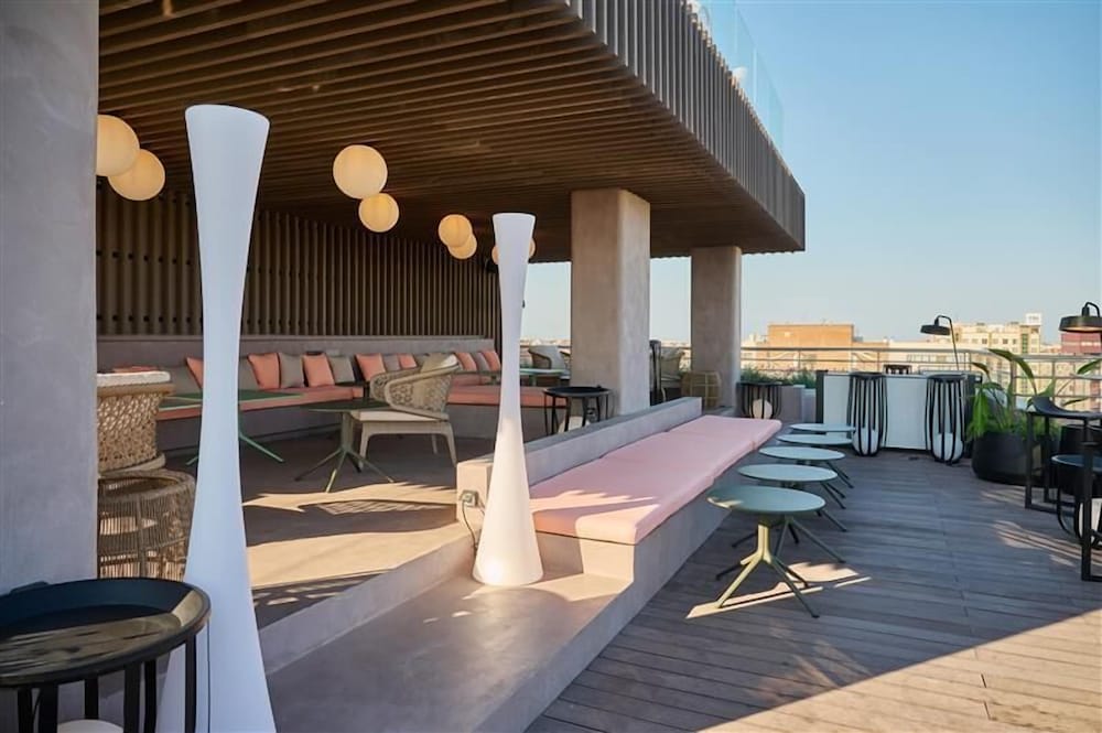 Novotel Valencia Lavant 38/65